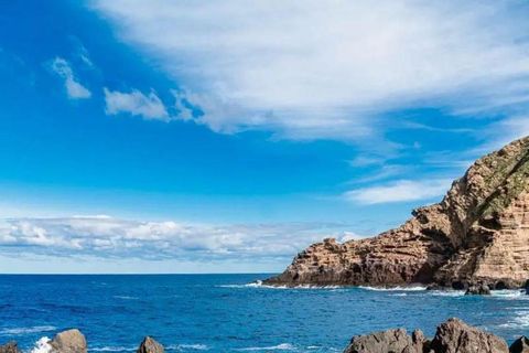 Madera: wycieczka jeepem z tyrolką, huśtawką i wulkanicznymi basenamiMadera: wycieczka jeepem z tyrolką, huśtawką i basenami wulkanicznymi