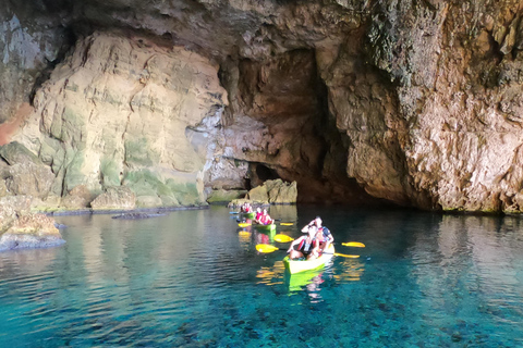 Jávea: Tour in kayak dalla spiaggia di Granadella alle grotte marine