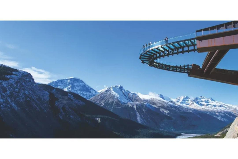 From Calgary: Columbia Icefield Day Trip with Skywalk