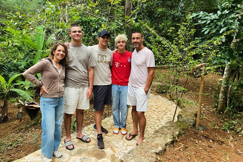 إيلا: جولة في حديقة التوابل Nine Arch مع غداء تقليدي