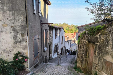 English-Assisted Loire Day: Clisson, Nantes & Trentemoult