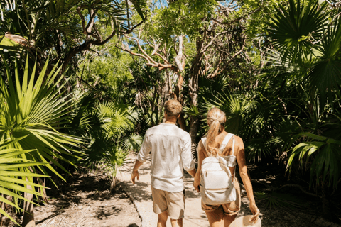 Von Cancun/Riviera Maya aus: Tagesausflug zu den Maya-Ruinen und Schwimmen in den CenotenTour Abholung von Cancun