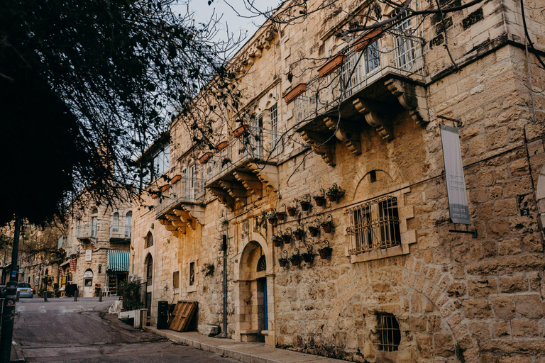 Jerusalem Old City: Private Trip from Tel Aviv Jerusalem Essentials: 6-Hour Private Tour from Tel Aviv