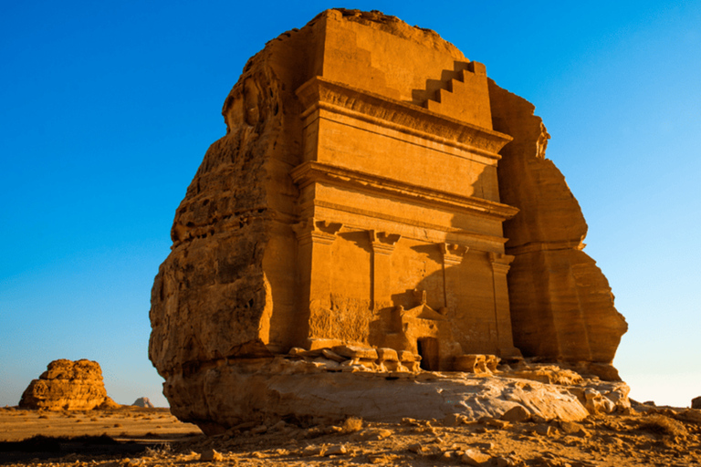 AlUla: Madain Saleh, Elephant Rock, and Jabal Ikmah Tour