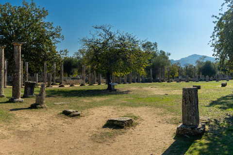 Viaje de Leyendas: Visita Privada a la Antigua Olimpia