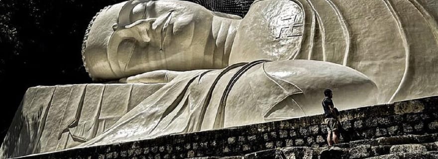 Mui Ne : Excursion spirituelle dans la montagne Ta Cu avec câble et guide