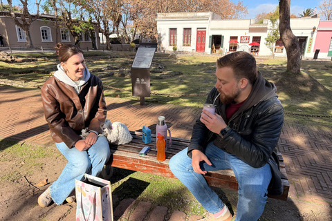 Colonia del Sacramento: Prepare mate like a local Colonia del Sacramento: Make mate like a local