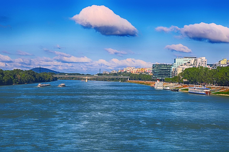 Slovak National Museum with Bratislava Castle Private Tour