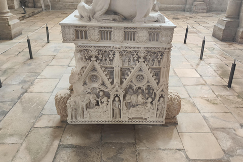 From Lisbon: Medieval Tour, Batalha, Tomar, Alcobaça, Óbidos Private Tour Option