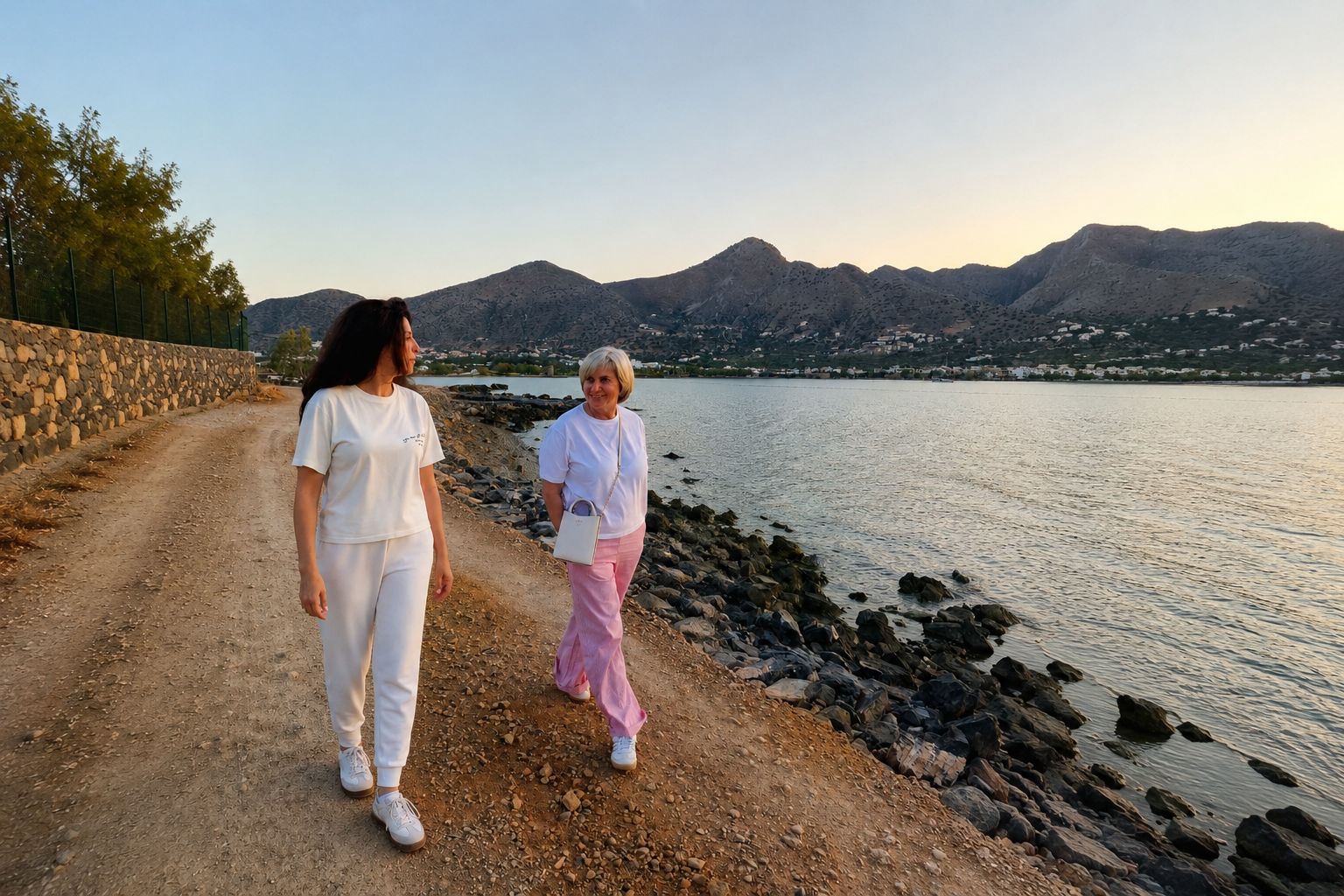 Elounda: Weniger tragen – privater Spaziergang zur altgriechischen Philosophie