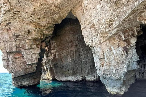 Split: Private Speedboat Charter 3 Islands Half-Day Boat Tour with Blue Lagoon