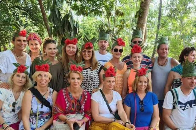 Zanzibar: Privat kryddodlingstur med lokal guide.Det här alternativet inkluderar upphämtning från hotell i Stone Town.