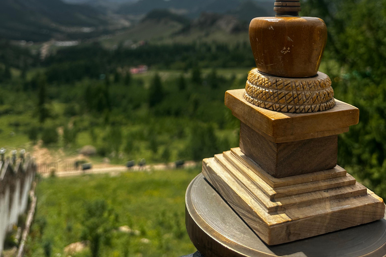 Terelj & Chinggis Khan Statue Guided Shuttle Tour