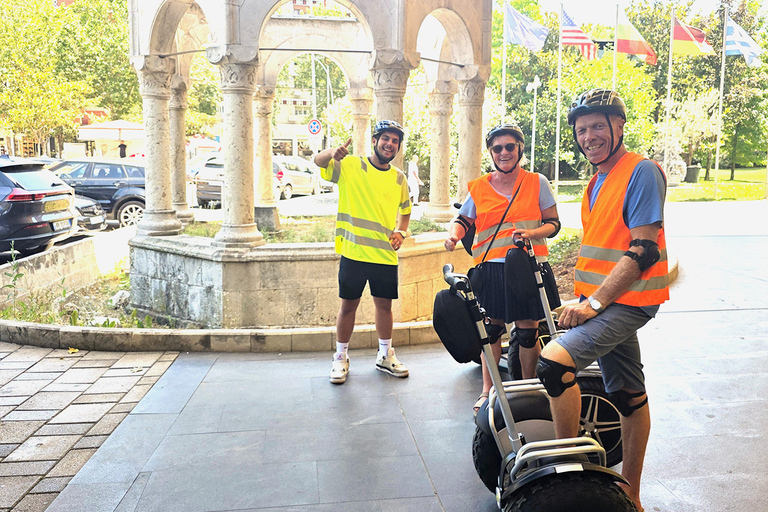 地拉那：赛格威旅行，探索街头艺术和掩体高级赛格威旅行