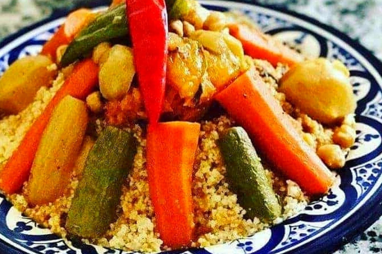 Marrakech: Abendessen und Quadbike Wüste Agafay Stars &amp; Showalles inklusive