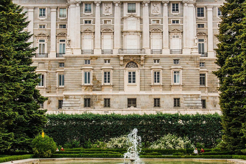 Madrid : L&#039;après-midi, visite du Palais royal et de la cathédrale de l&#039;Almudena