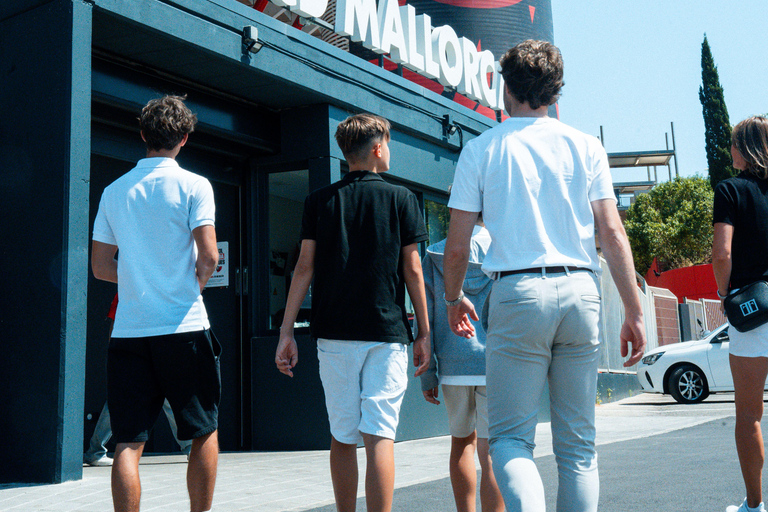 Mallorca: RCD Mallorca Museum & Stadium Tour Entry Ticket Mallorca: RCD Mallorca Museum & Stadium Tour + Football Park