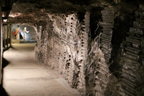 Krakow: Wieliczka Salt Mine Guided Tour with Hotel Pickup