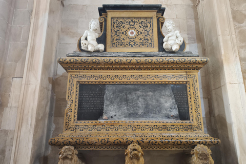 From Lisbon: Medieval Tour, Batalha, Tomar, Alcobaça, Óbidos Private Tour Option