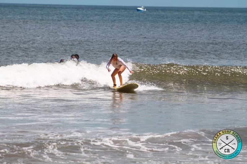Tamarindo Strand Privé of Groepsles Surfen van 2 uur