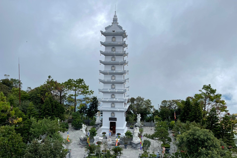 Danang/Hoian: Colline di Ba Na con ponte della Mano d&#039;Oro e buffetColline di Ba Na con il Ponte della Mano d&#039;Oro - Opzione per piccoli gruppi