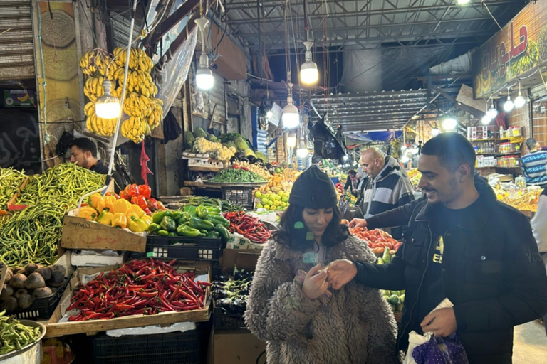 Amman bij nacht wandeltour Authentieke culturele ervaringEen unieke ervaring van de Jordaanse cultuur, geschiedenis en eten