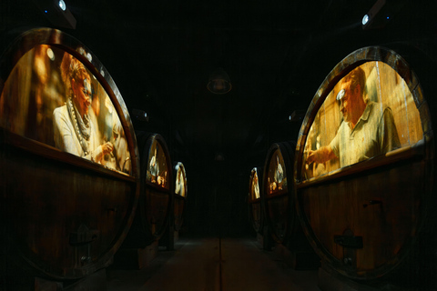 Visita guiada a la bodega, degustación y comida a bordoTour en francés