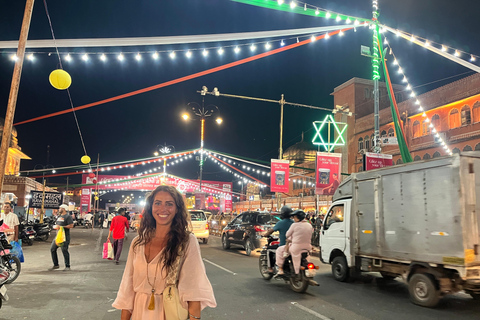 Experience Jaipur with Evening Tour by Car Including Dinner Experience Jaipur Evening Tour by open jeep without Dinner