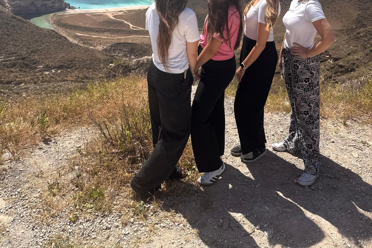 Salalah: West Side Private Tour with Off-Road Adventure