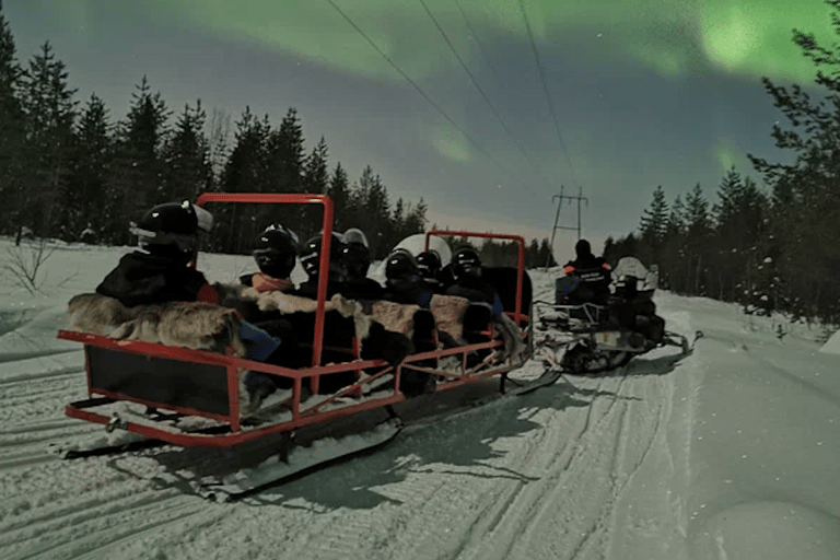 Levi : La luge des aurores boréales