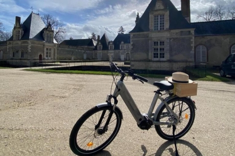 Van Blois: E-bike tocht naar ChambordVan Blois: begeleide e-biketour van een hele dag naar Chambord