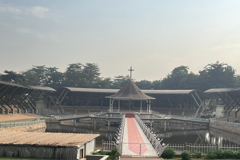 Kampala: Jinja Nile Source, Zipline, & Boat Tour