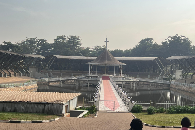 Kampala: Jinja Nile Source, Zipline, & Boat Tour