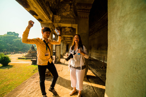 Amanecer en Angkor privado, desayuno con guía y tuktuk incluidosAmanecer privado en Angkor Wat, desayuno incluido, en Tuktuk