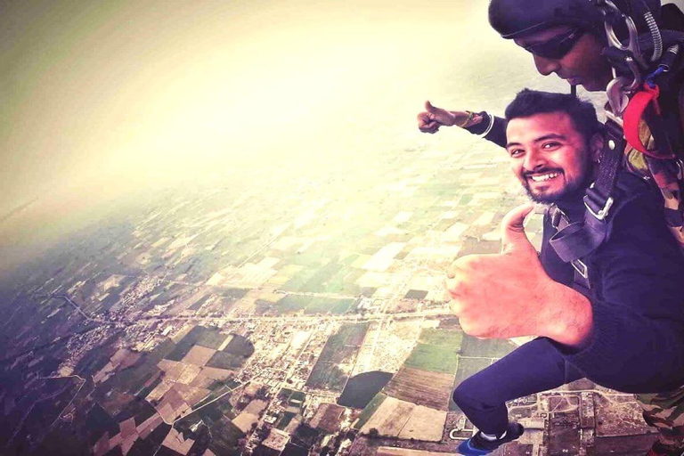 Narnaul Airstrip: Skydiving Adventure Near Delhi
