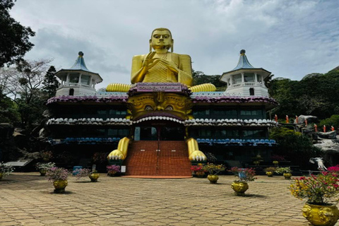 Kandy: Sigiriya & Dambulla Cave Temple Tour with Local Guide Kandy: Sigiriya & Dambulla Cave Temple Day Tour by Car / Van