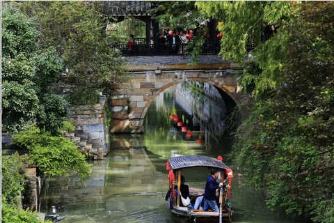Shanghai: Fengjing Water Town Day Trip with Boat ride&Lunch