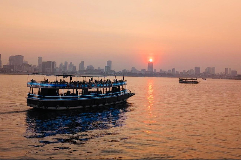 Phnom Penh: Mekong Sunset Cruise & City by Night Tour