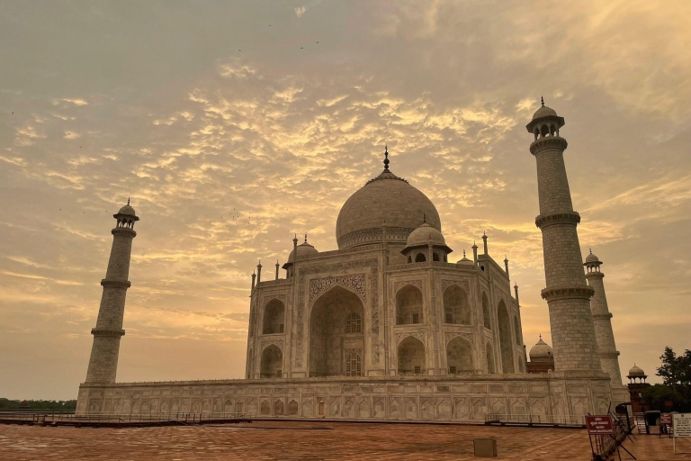 Ab Delhi: Taj Mahal Sonnenaufgang Private Tour mit Buffet Mittagessen