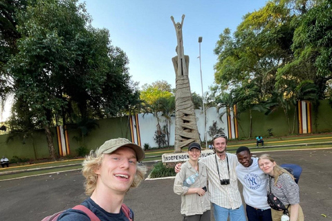 Kampala: Evening Walking Tour with Sunset at Gaddafi Mosque