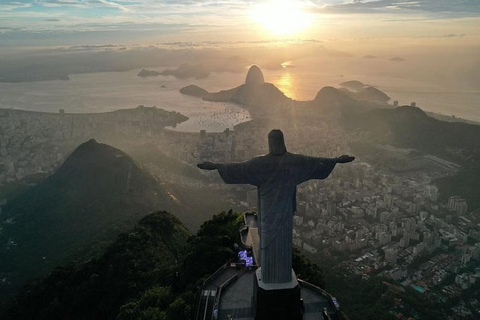 Rio de Janeiro: Christ the Redeemer Tour with Pickup