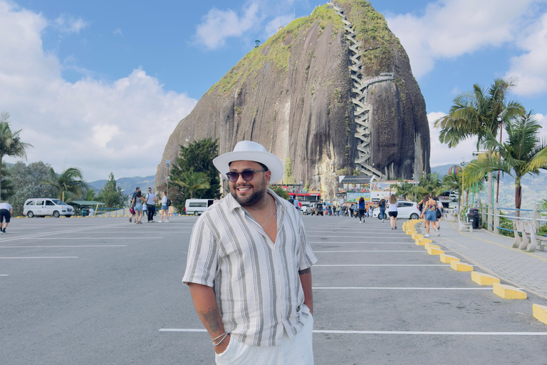 ميديلين: جولة إلى غواتابي وبينول والقارب، مع الغداء والإفطار