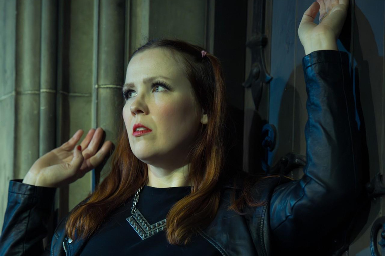 Edinburgh Photo Tour: Professional Photoshoot 2 Hour Complete Edinburgh Photoshoot (with video + B&W set)