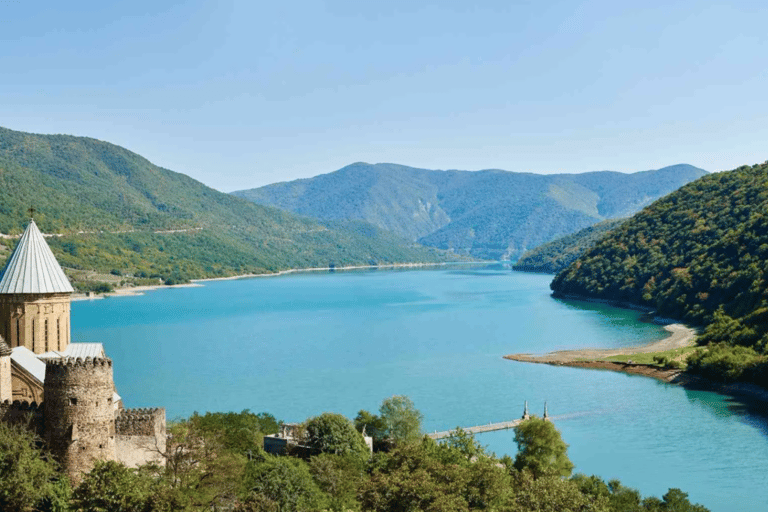 Tbilisi: Premium Kazbegi–Ananuri–Mtskheta Private Tour