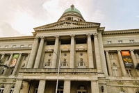 Splendore del Colonial Singapore Walking Tour con pranzo - Hizvo