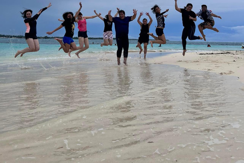 Siargao:Tri Island Hopping Naked Island, Daku, Guyam w/Lunch