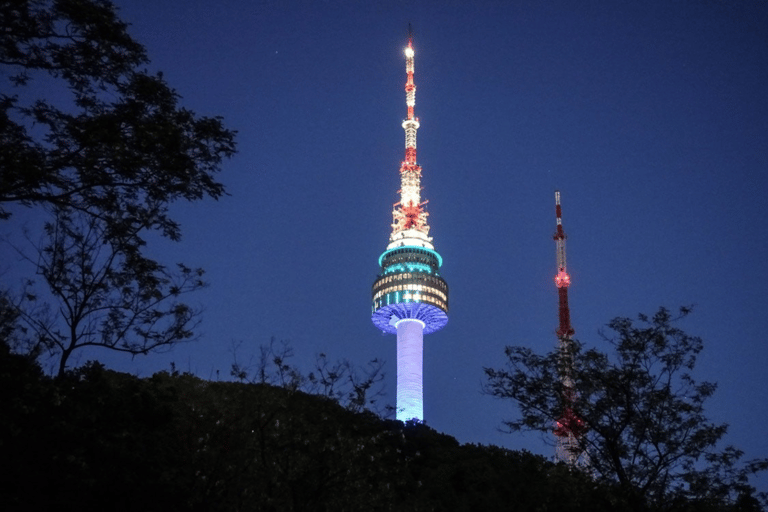 Ingresso para o Observatório da Torre de Seul e conjunto de hambúrgueres N