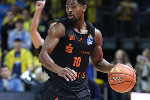 Chemnitz: Niners Chemnitz Basketball Game at Chemnitz ArenaShort Side Ticket