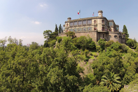 Privat tur Antropologimuseet + Chapultepec slottChapultepec slott och antropologiska museet - Privat tur