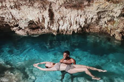Zanzibar: Crystal Waters of Kuza i restauracja The RockWycieczka prywatna z transferem z hotelu w dowolnym miejscu na Zanzibarze